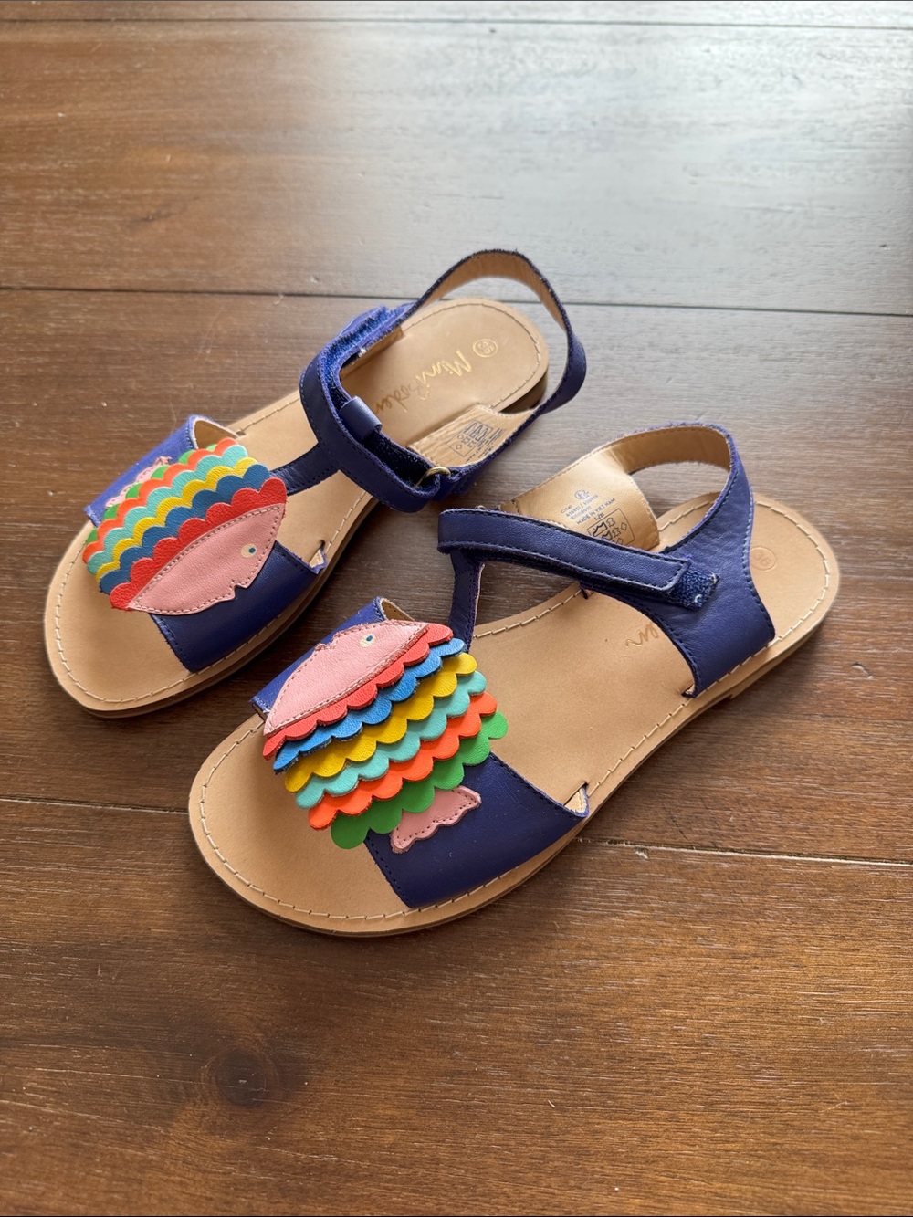 Size EU 36 (U.S. size approx 4) Mini Boden leather multi color fish Sandals